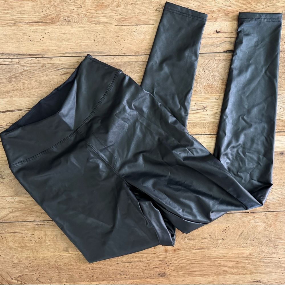 Offline by aerie Real Luxe Faux Leather Leggings